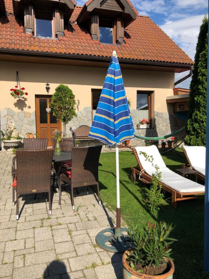 Privat Migac Appartement Vrbov Buitenkant foto