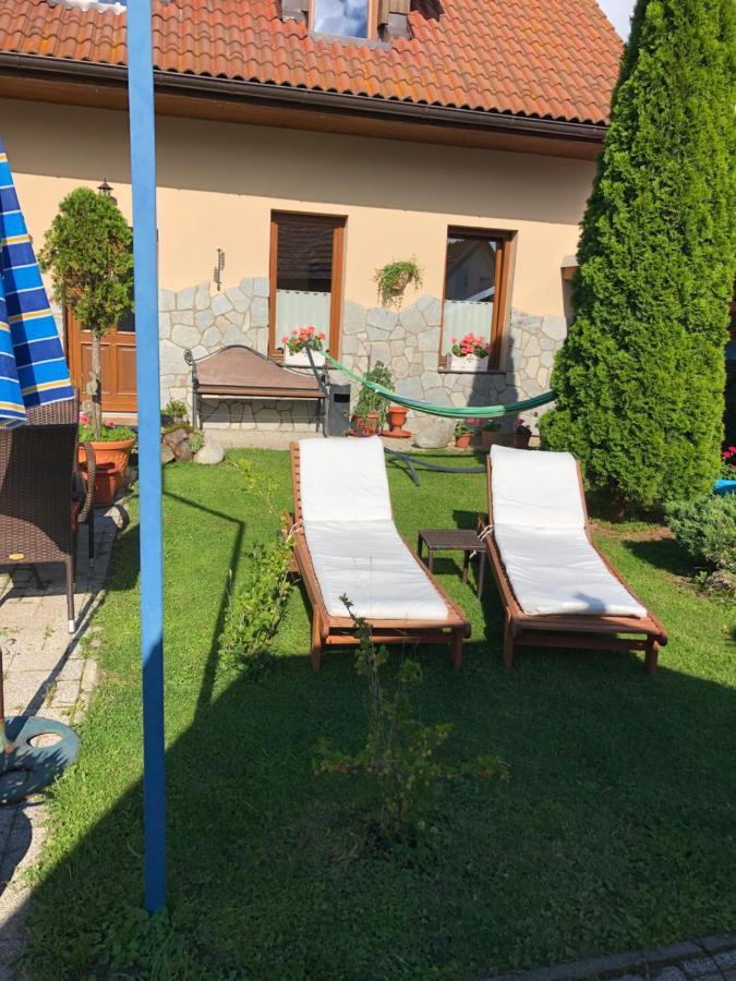 Privat Migac Appartement Vrbov Buitenkant foto